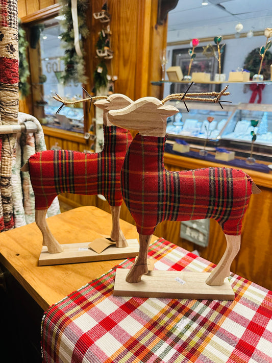 Wooden Plaid Deer