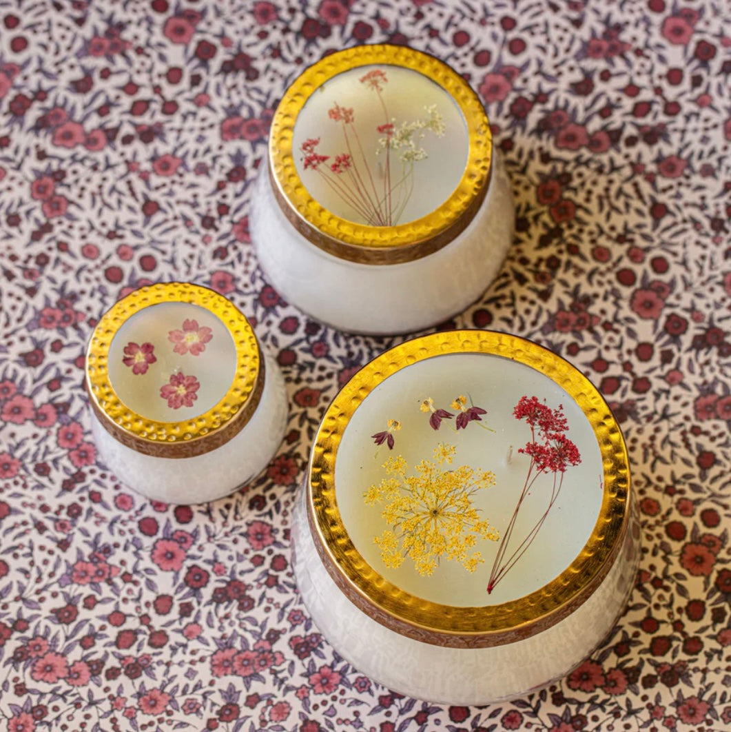 Spicy Apple Medium Pressed Floral Candle