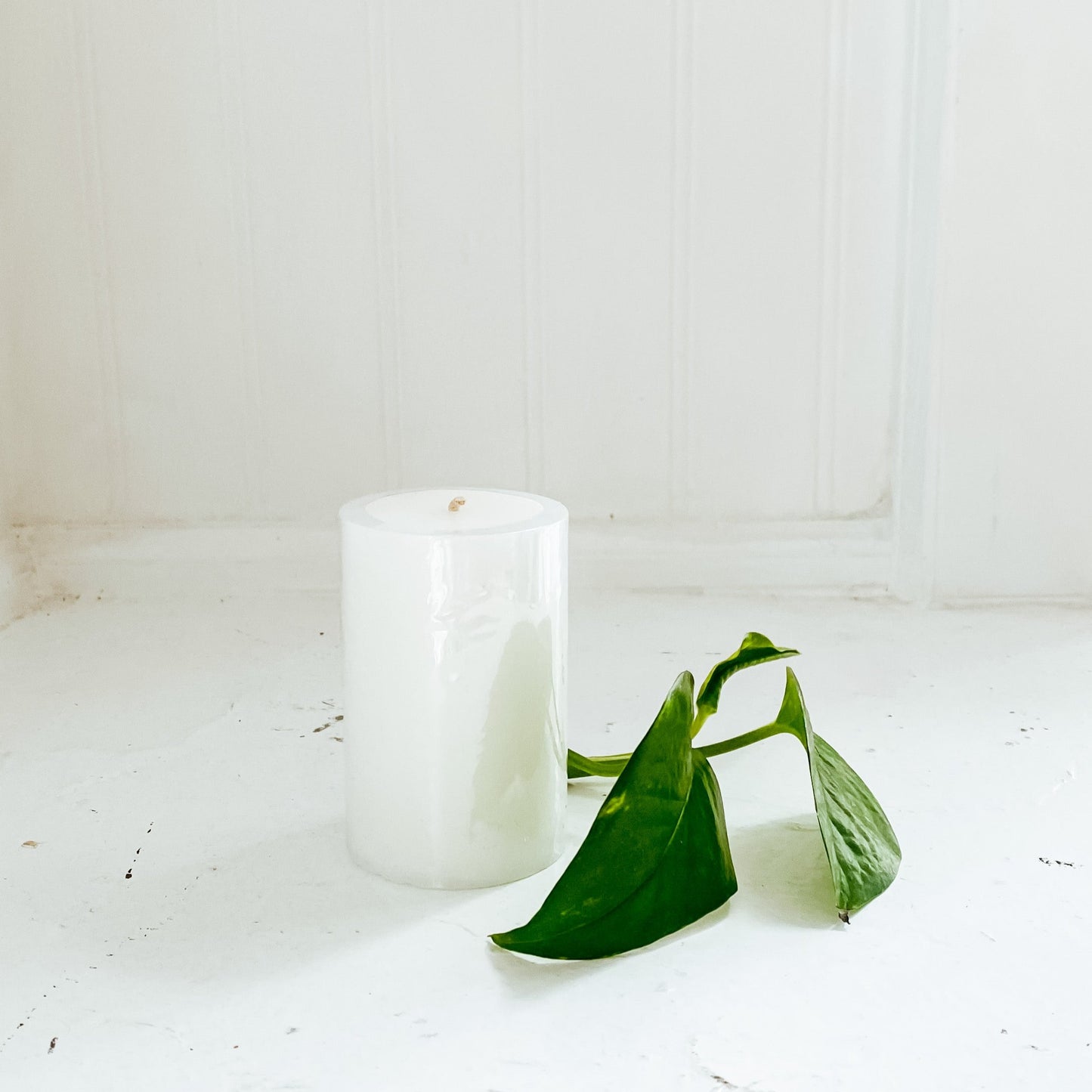 Classic White Cathedral Pillars - 3 sizes
